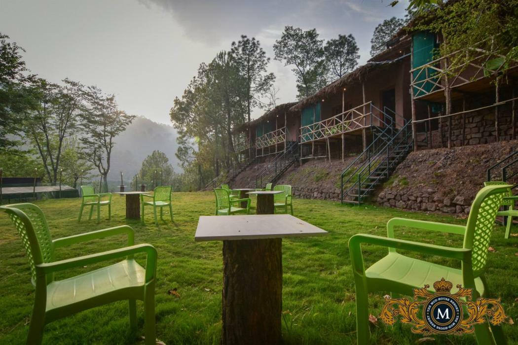 The Mud House Resort Kasauli Exterior foto